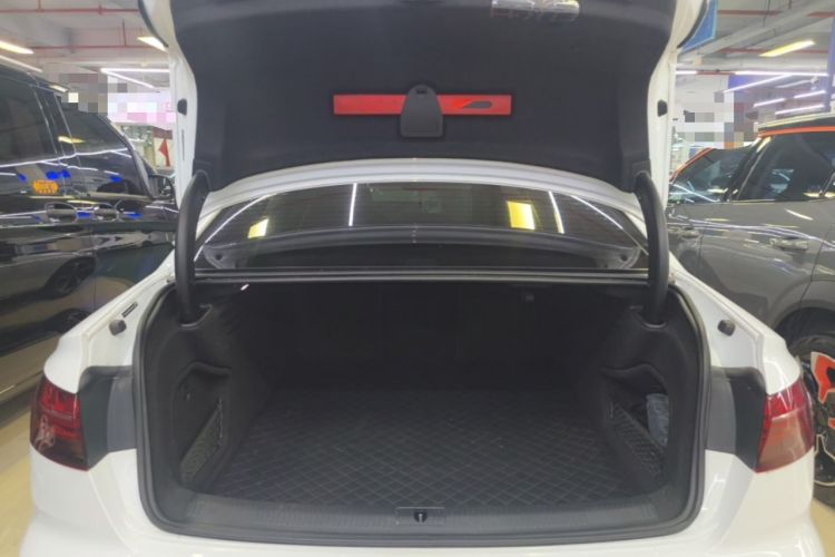 Used Audi A4L 2024 40 TFSI Luxury Dynamic Edition Trunk