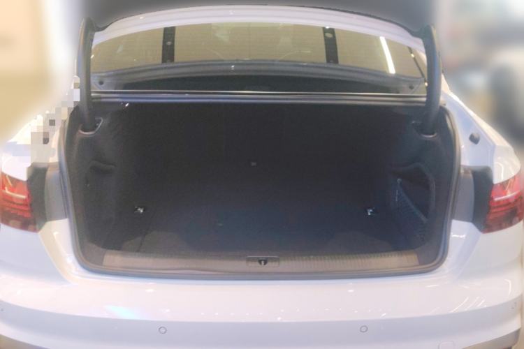 Used Audi A4L 2024 40 TFSI Fashion Dynamic Model Trunk