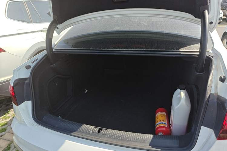 Used Audi A4L 2024 40 TFSI Fashion Dynamic Model Trunk