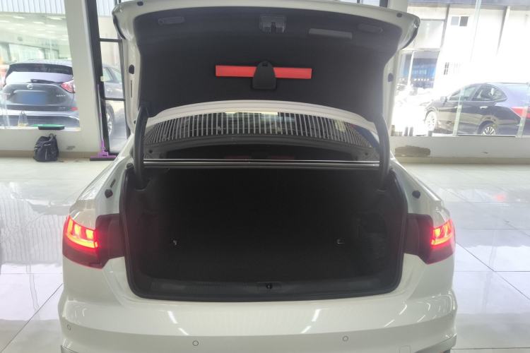 Used Audi A4L 2024 40 TFSI Fashion Dynamic Model Trunk
