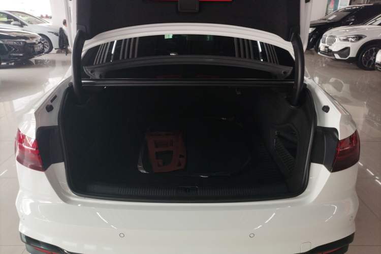 Used Audi A4L 2024 40 TFSI Luxury Dynamic Edition Trunk