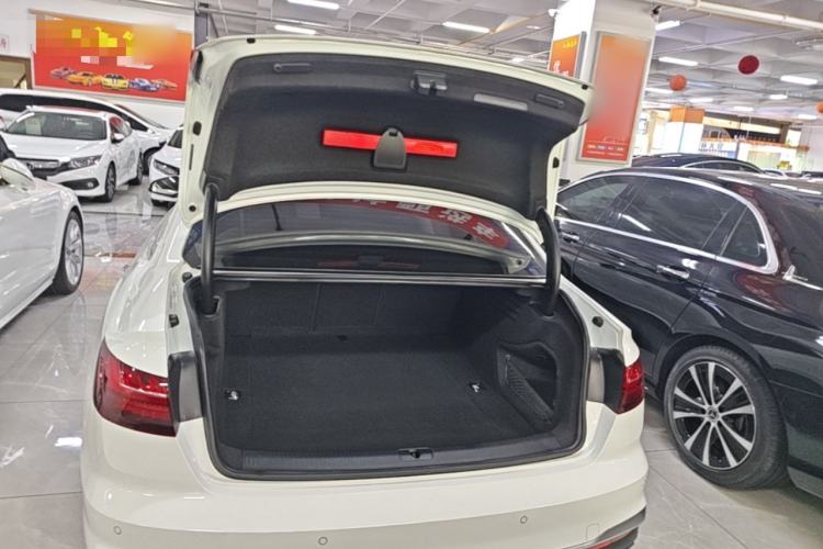 Used Audi A4L 2024 40 TFSI Fashion Dynamic Model Trunk