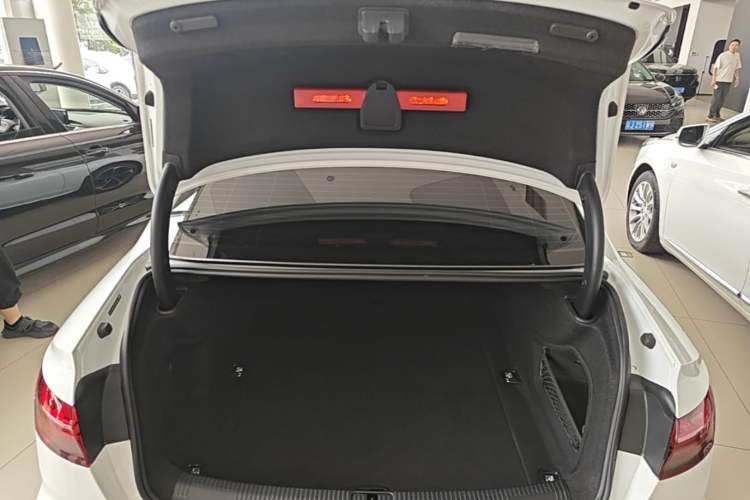 Used Audi A4L 2024 40 TFSI Fashion Dynamic Model Trunk
