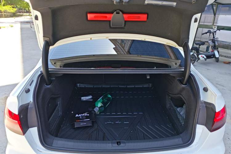 Used Audi A4L 2024 40 TFSI Luxury Dynamic Edition Trunk