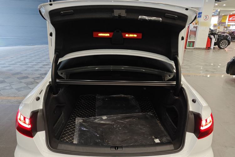 Used Audi A4L 2024 40 TFSI Luxury Dynamic Edition Trunk