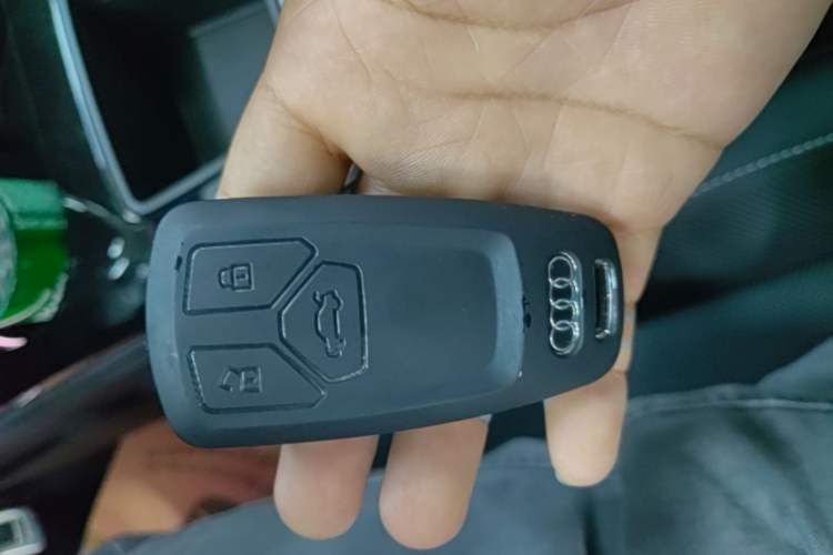 Used Audi A4L 2024 40 TFSI Luxury Dynamic Edition Vehicle Key