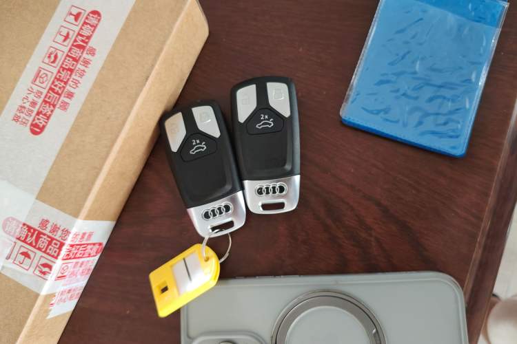 Used Audi A4L 2024 40 TFSI Fashion Dynamic Model Vehicle Key