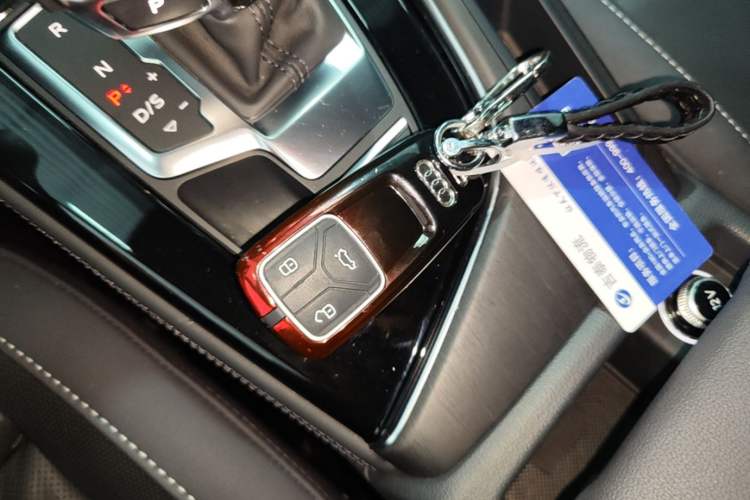 Used Audi A4L 2024 40 TFSI Luxury Dynamic Edition Vehicle Key