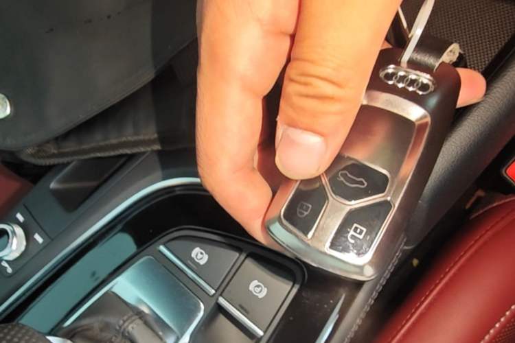 Used Audi A4L 2024 40 TFSI Luxury Dynamic Edition Vehicle Key