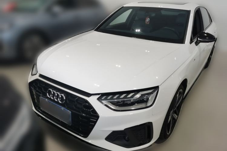Audi A4L 2024 40 TFSI Luxury Dynamic Edition