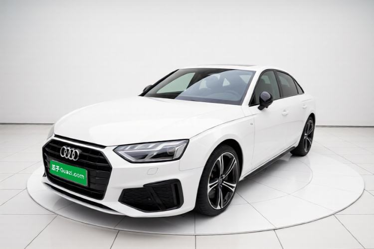 Audi A4L 2024 40 TFSI Luxury Dynamic Edition