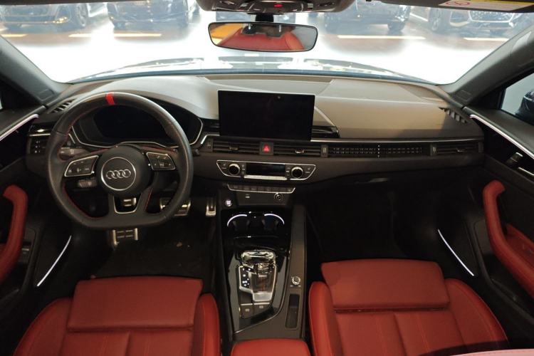 Used Audi A4L 2025 2 Million Units Enjoyment Version 40 TFSI Luxury Dynamic Edition B&O Starry Night Edition Center Console