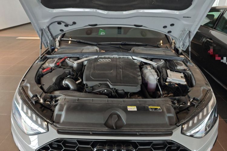 Used Audi A4L 2025 2 Million Units Enjoyment Version 40 TFSI Luxury Dynamic Edition B&O Starry Night Edition Engine Bay