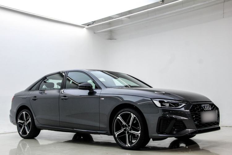 Used Audi A4L 2025 2 Million Units Enjoyment Version 40 TFSI Luxury Dynamic Edition Exterior 2