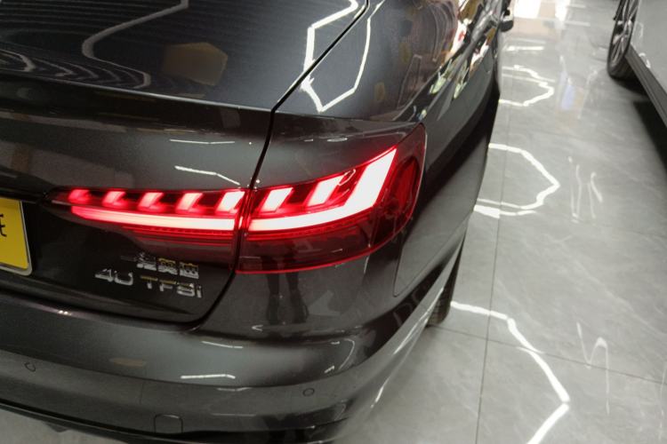 Used Audi A4L 2025 2 Million Units Enjoyment Version 40 TFSI Luxury Dynamic Edition Exterior 3