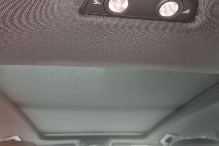 Used Audi A4L 2025 2 Million Units Enjoyment Version 40 TFSI Luxury Dynamic Edition Headliner