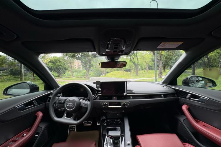 Used Audi A4L 2025 2 Million Units Enjoyment Version 40 TFSI Luxury Dynamic Edition B&O Starry Night Edition Interior 3