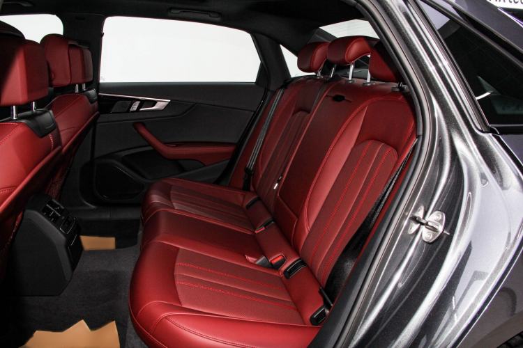Used Audi A4L 2025 2 Million Units Enjoyment Version 40 TFSI Luxury Dynamic Edition Interior 7