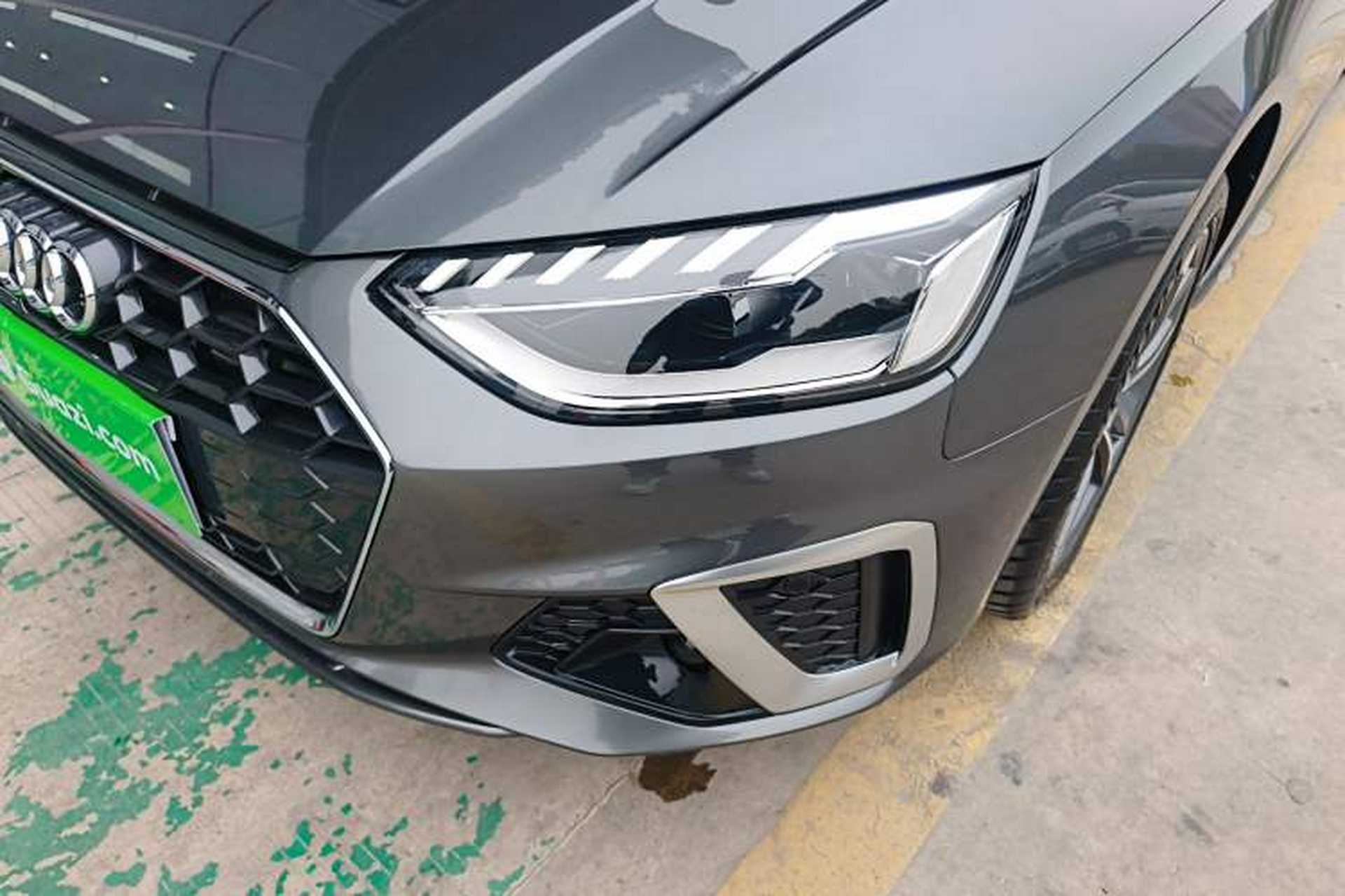 Used Audi A4L 2025 2 Million Units Enjoyment Version 40 TFSI Stylish and Dynamic Type Left Front Headlight