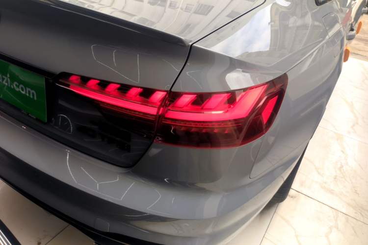 Used Audi A4L 2025 2 Million Units Enjoyment Version 40 TFSI Luxury Dynamic Edition B&O Starry Night Edition Right Rear Taillight