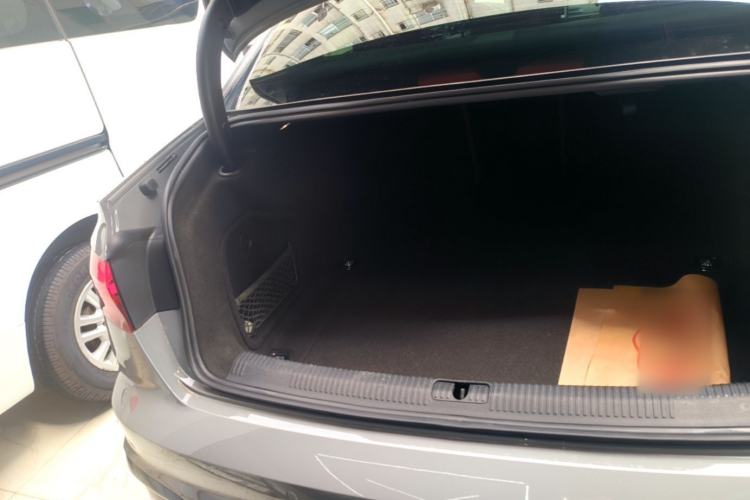 Used Audi A4L 2025 2 Million Units Enjoyment Version 40 TFSI Luxury Dynamic Edition B&O Starry Night Edition Trunk