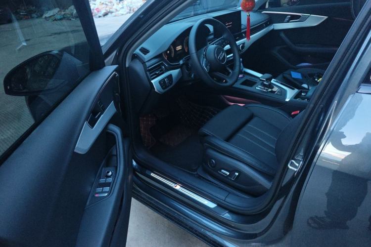 Used Audi A4L 2025 2 Million Units Enjoyment Version 40 TFSI Stylish and Dynamic Type Driver Seat