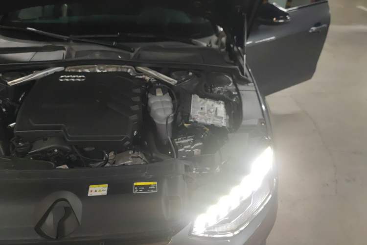 Used Audi A4L 2025 2 Million Units Enjoyment Edition 45 TFSI quattro Prestige Dynamic Type Engine Bay Left