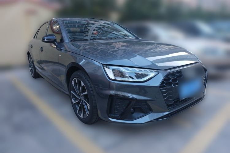 Used Audi A4L 2025 2 Million Units Enjoyment Version 40 TFSI Stylish and Dynamic Type Front Right 45 Deg