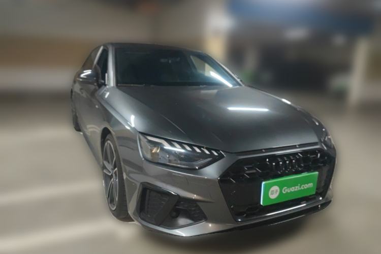 Used Audi A4L 2025 2 Million Units Enjoyment Edition 45 TFSI quattro Prestige Dynamic Type Front Right 45 Deg
