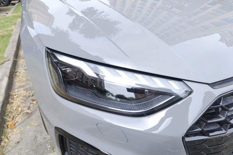 Used Audi A4L 2025 2 Million Units Enjoyment Edition 45 TFSI quattro Prestige Dynamic Type Right Front Headlight