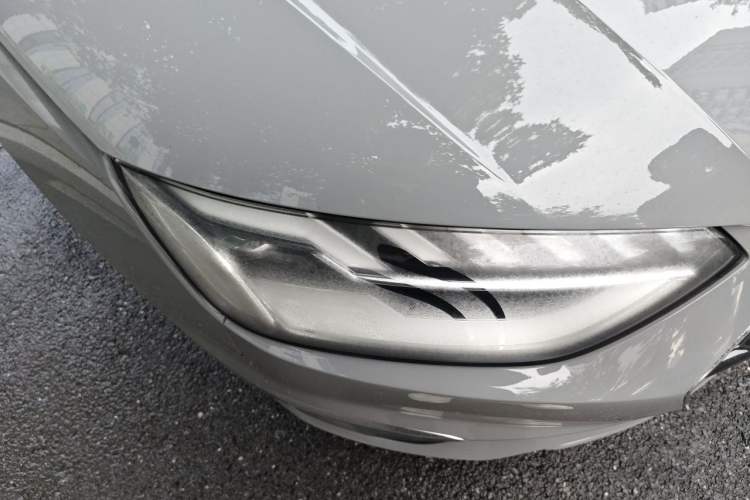 Used Audi A4L 2025 2 Million Units Enjoyment Version 40 TFSI Stylish and Dynamic Type Right Front Headlight
