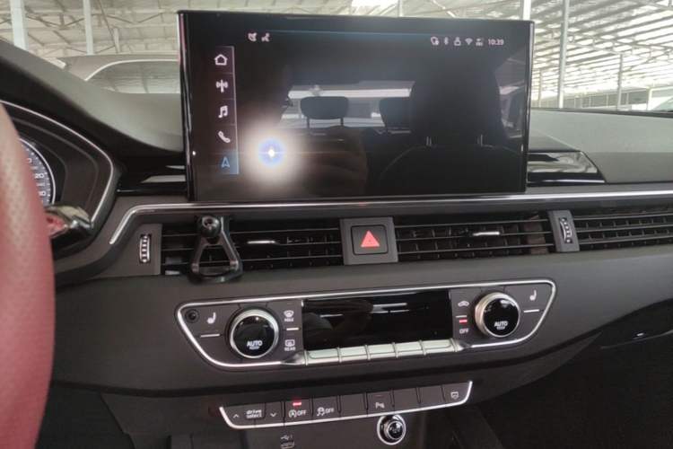 Used Audi A4L 2025 2 Million Units Enjoyment Version 40 TFSI Luxury Dynamic Edition Audio And AC Panel