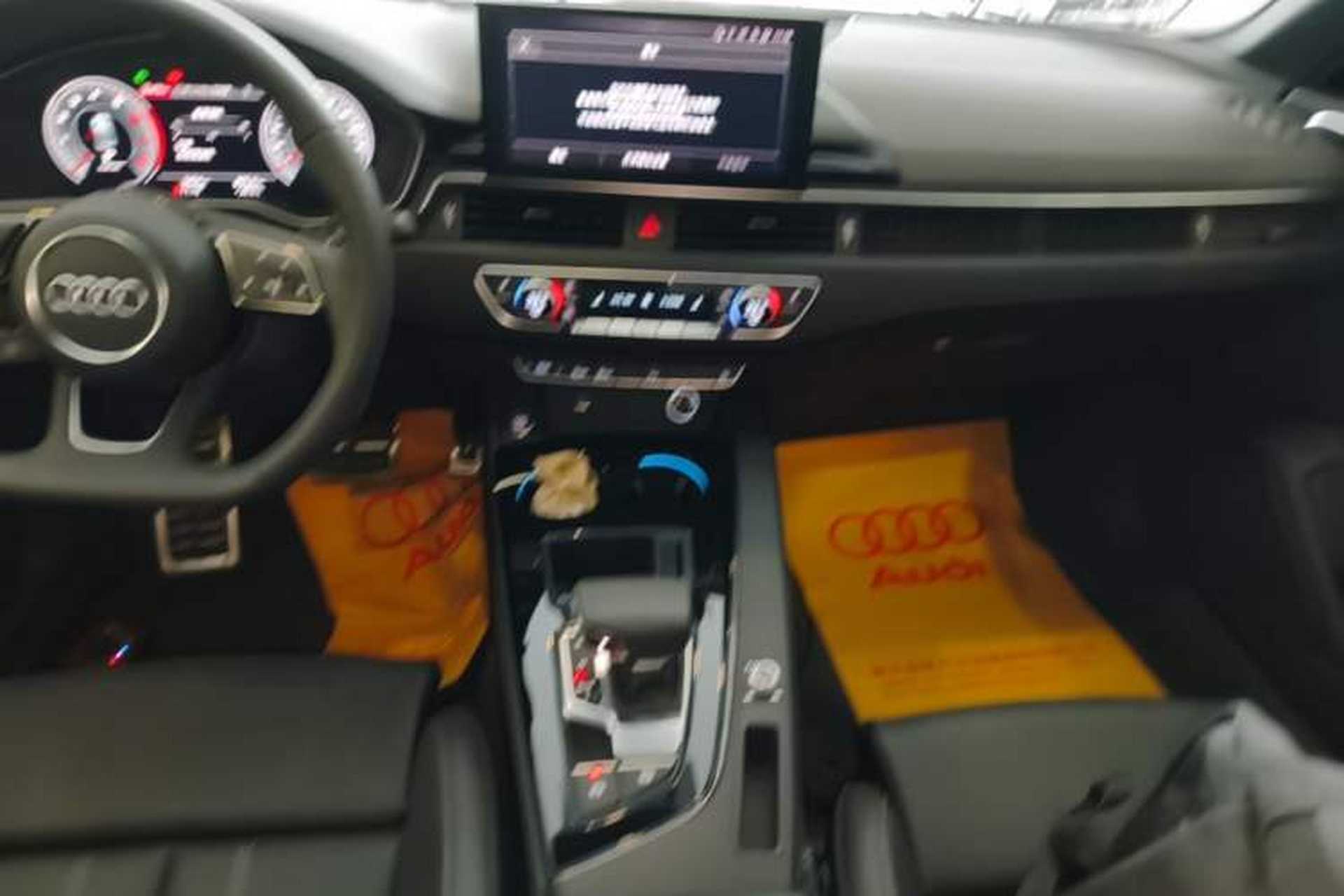 Used Audi A4L 2025 2 Million Units Enjoyment Version 40 TFSI Luxury Dynamic Edition Audio And AC Panel