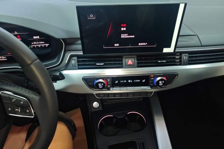 Used Audi A4L 2025 2 Million Units Enjoyment Version 40 TFSI Stylish and Dynamic Type Audio And AC Panel