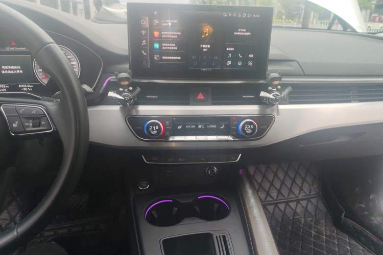 Used Audi A4L 2025 2 Million Units Enjoyment Version 40 TFSI Stylish and Dynamic Type Audio And AC Panel