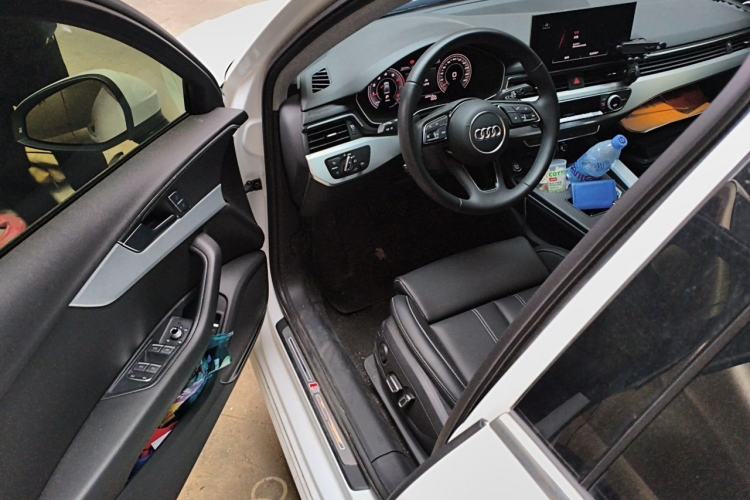 Used Audi A4L 2025 2 Million Units Enjoyment Version 40 TFSI Stylish and Dynamic Type Driver Seat