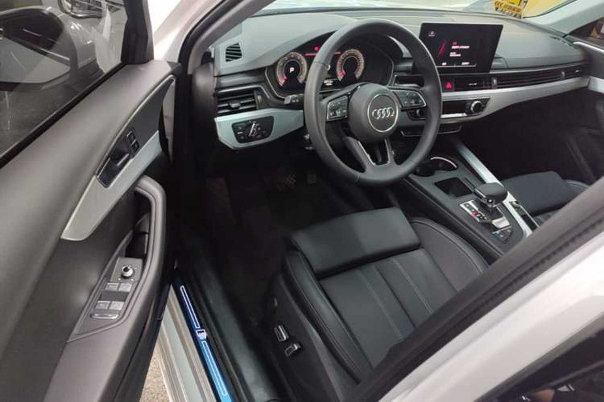 Used Audi A4L 2025 2 Million Units Enjoyment Version 40 TFSI Stylish and Dynamic Type Driver Seat