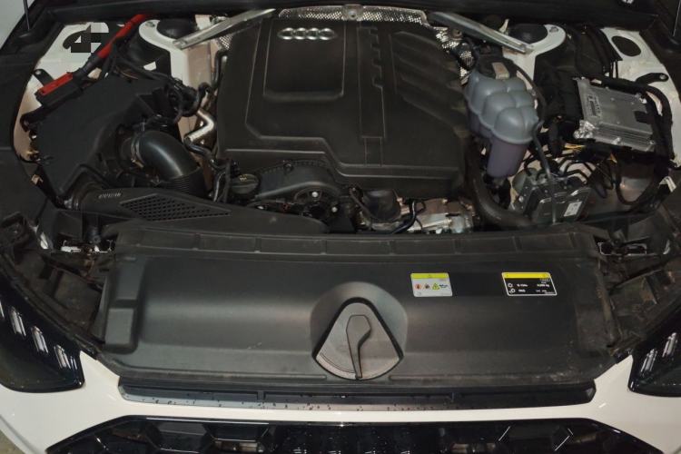 Used Audi A4L 2025 2 Million Units Enjoyment Version 40 TFSI Luxury Dynamic Edition B&O Starry Night Edition Engine Bay