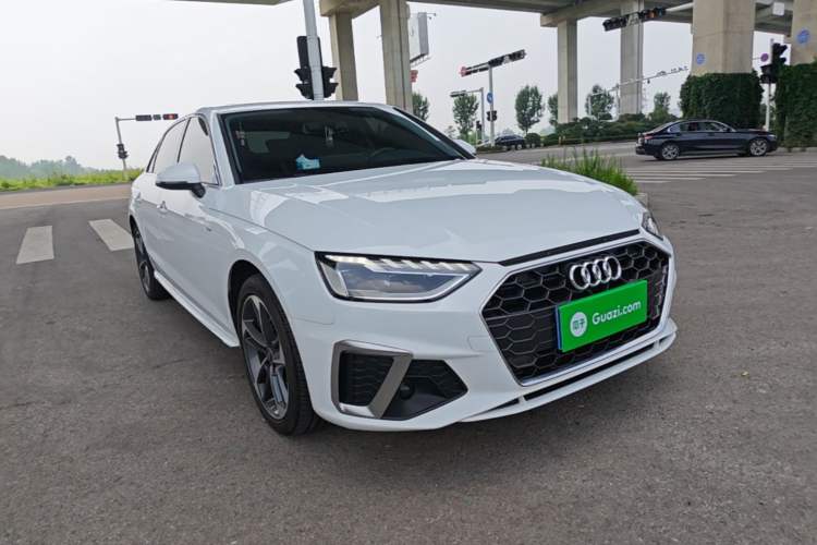 Used Audi A4L 2025 2 Million Units Enjoyment Version 40 TFSI Stylish and Dynamic Type Exterior 1