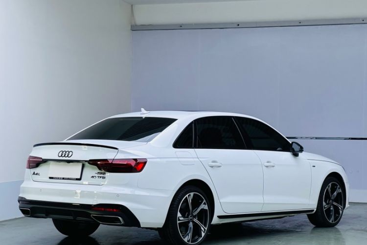 Used Audi A4L 2025 2 Million Units Enjoyment Version 40 TFSI Luxury Dynamic Edition B&O Starry Night Edition Exterior 3