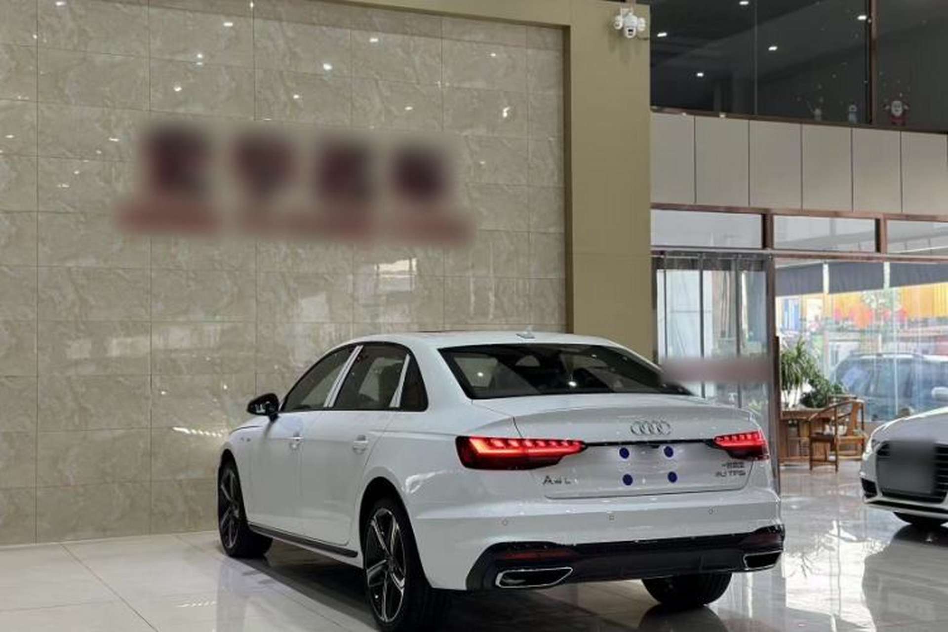 Used Audi A4L 2025 2 Million Units Enjoyment Version 40 TFSI Luxury Dynamic Edition Exterior 4