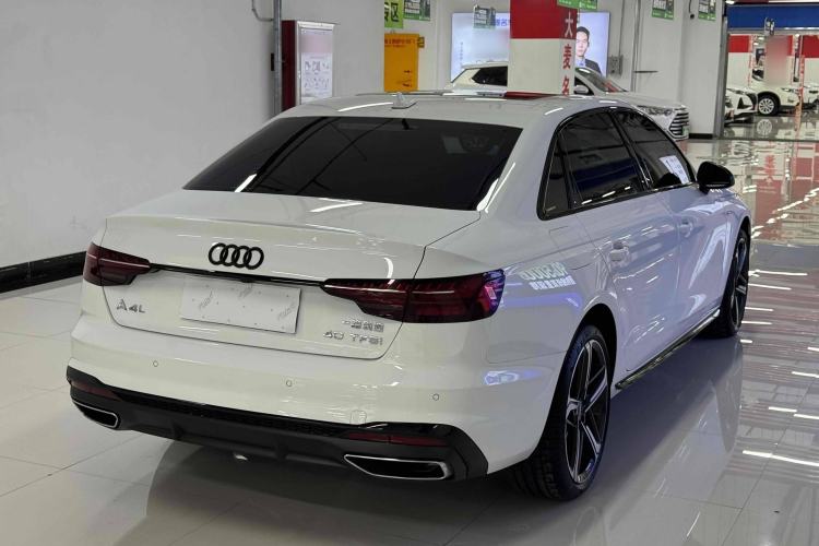 Used Audi A4L 2025 2 Million Units Enjoyment Version 40 TFSI Luxury Dynamic Edition Exterior 4