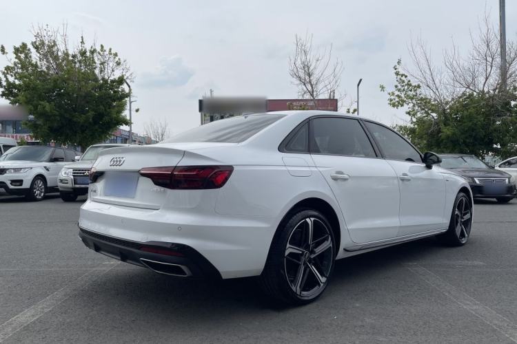 Used Audi A4L 2025 2 Million Units Enjoyment Version 40 TFSI Luxury Dynamic Edition Exterior 5