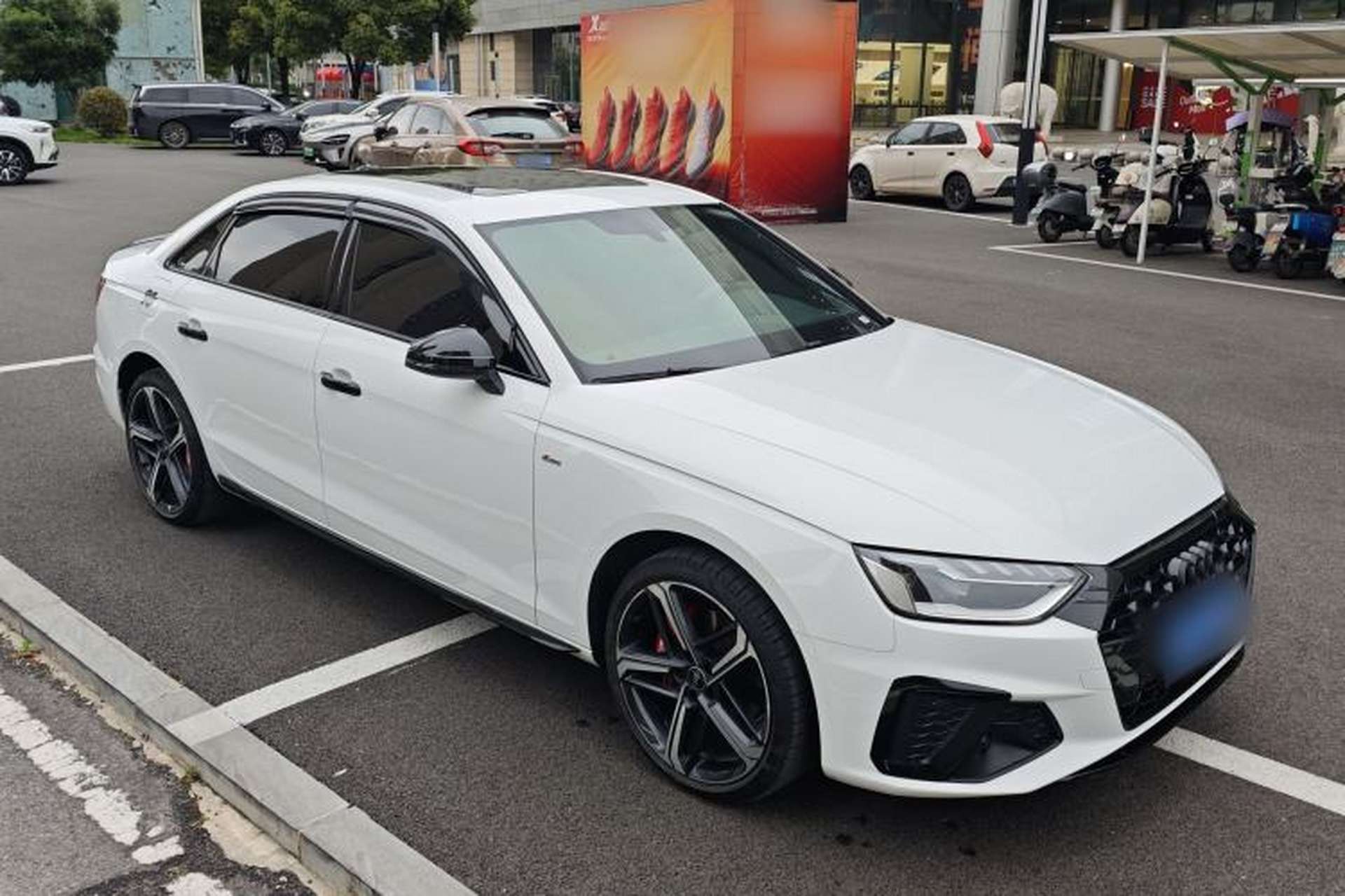 Used Audi A4L 2025 2 Million Units Enjoyment Version 40 TFSI Luxury Dynamic Edition Exterior 5