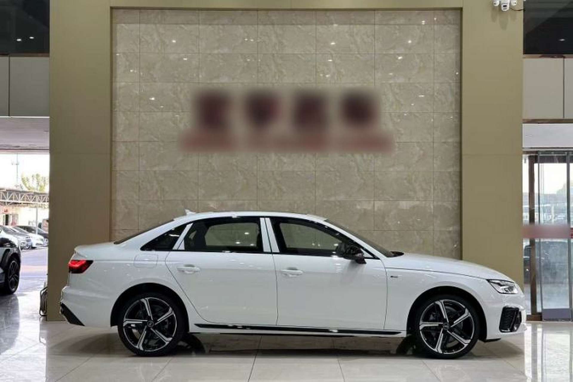 Used Audi A4L 2025 2 Million Units Enjoyment Version 40 TFSI Luxury Dynamic Edition Exterior 5