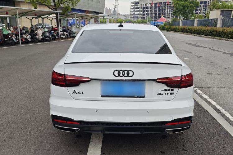 Used Audi A4L 2025 2 Million Units Enjoyment Version 40 TFSI Luxury Dynamic Edition Exterior 8