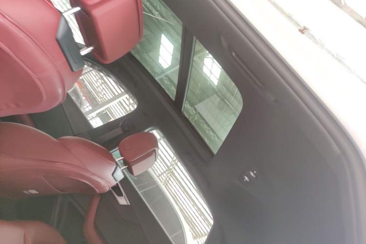 Used Audi A4L 2025 2 Million Units Enjoyment Version 40 TFSI Luxury Dynamic Edition Headliner