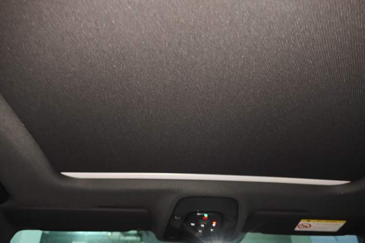 Used Audi A4L 2025 2 Million Units Enjoyment Version 40 TFSI Luxury Dynamic Edition Headliner