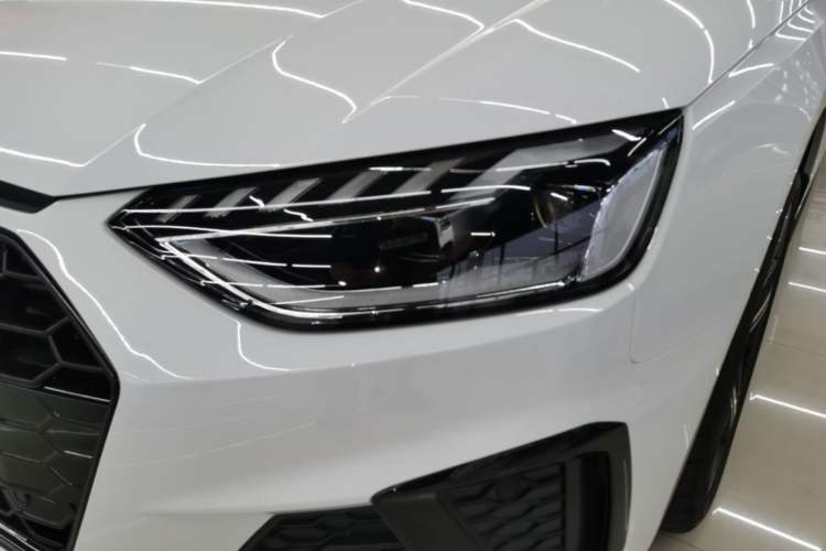 Used Audi A4L 2025 2 Million Units Enjoyment Version 40 TFSI Luxury Dynamic Edition Left Front Headlight