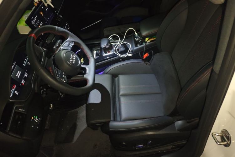 Used Audi A4L 2025 2 Million Units Enjoyment Version 40 TFSI Luxury Dynamic Edition B&O Starry Night Edition Left Front Seat